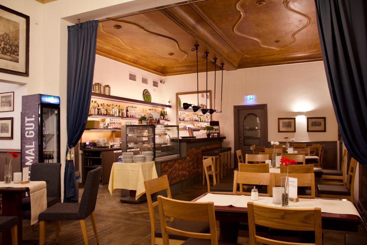 Cafe & Hotel Knoesel Heidelberg Exteriör bild
